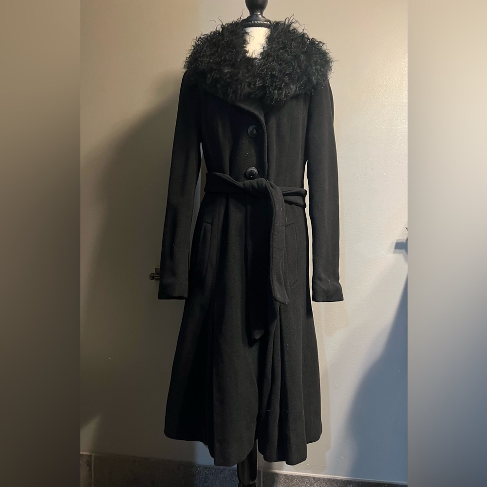 BÄNG COUTURE Black Cashmere/Wool Blend Coat With Real Fur Collar. Size 8. EUC